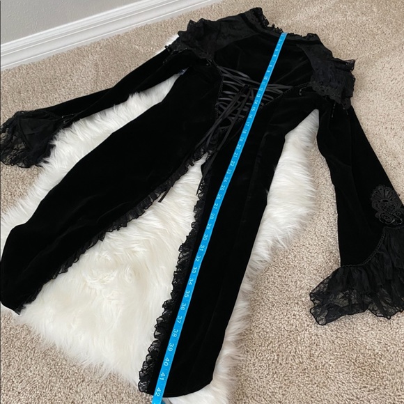 VAMPIRE VICTORIAN JACKET SIZE M BLACK NWOT COSPLAY - Picture 6 of 6